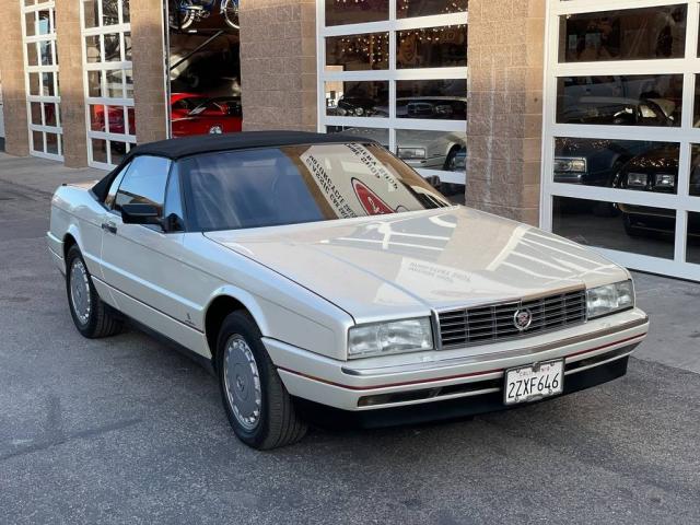 Cadillac Allante image 2