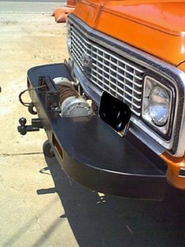 Chevrolet Suburban image 1