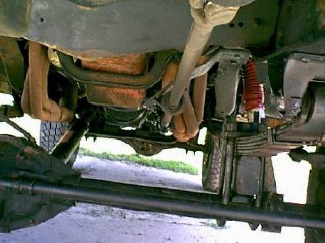 Chevrolet Suburban image 3