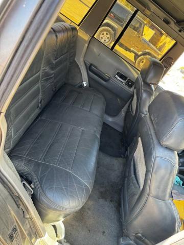 Jeep Cherokee image 4