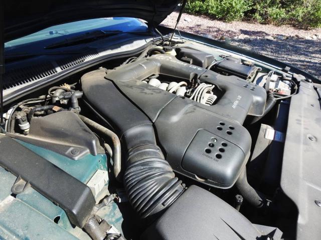 Lincoln Mark Viii image 9