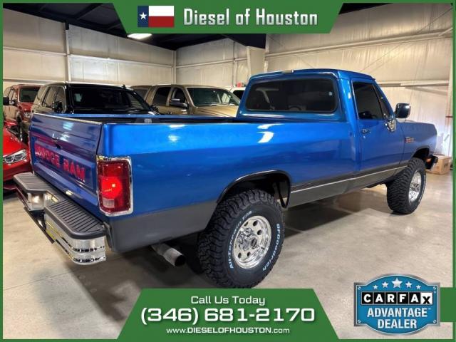 Dodge Ram 250 4x4 Regular Cab Diesel image 4