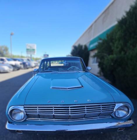 Ford Falcon image 8