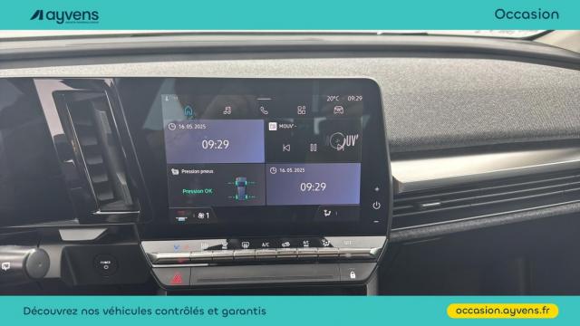 Renault Mégane E-Tech image 9