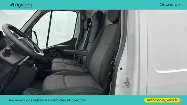 Renault Master image 9