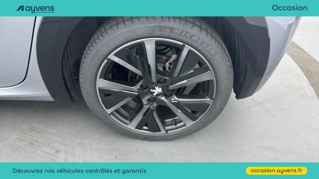 Peugeot 208 image 9
