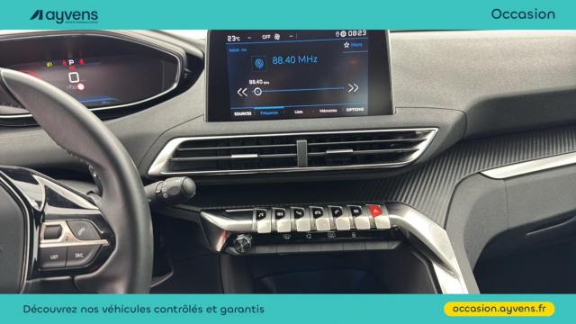 Peugeot 3008 image 2