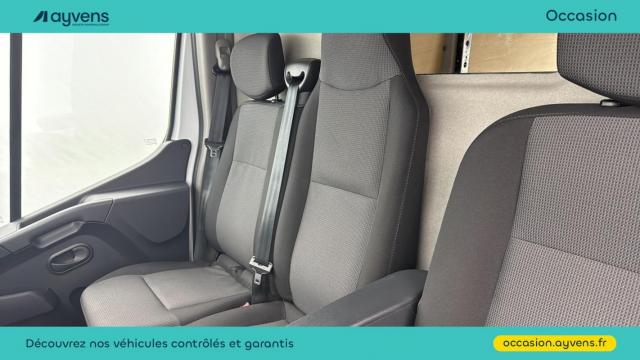 Renault Master image 1