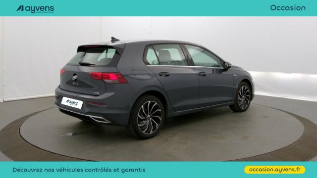 Volkswagen Golf image 8