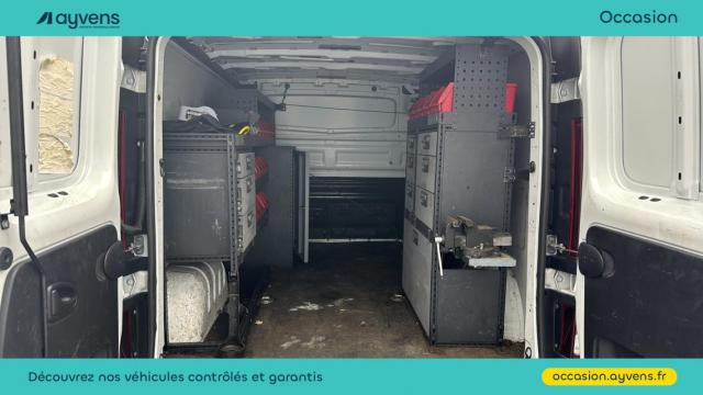 Renault Trafic image 4