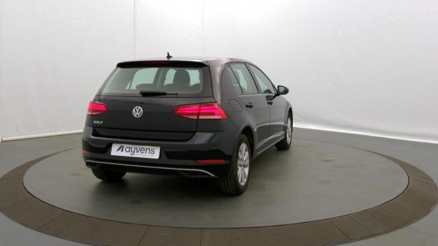 Volkswagen Golf image 6