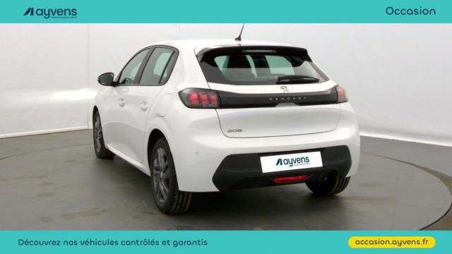 Peugeot 208 image 8