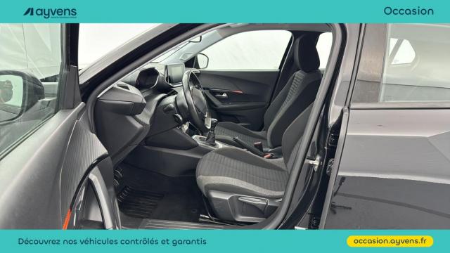 Peugeot 2008 image 2