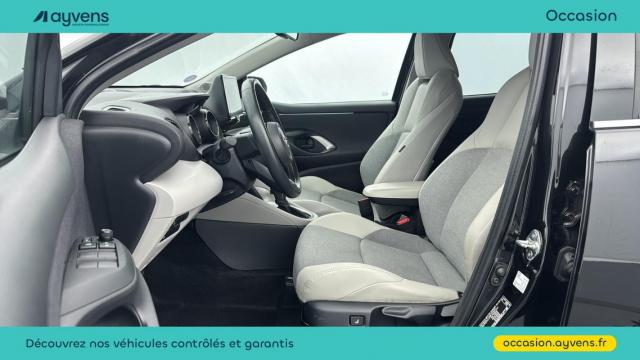 Toyota Yaris image 2