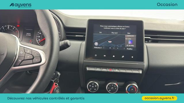 Renault Clio image 1