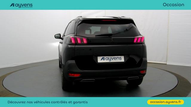 Peugeot 5008 image 1