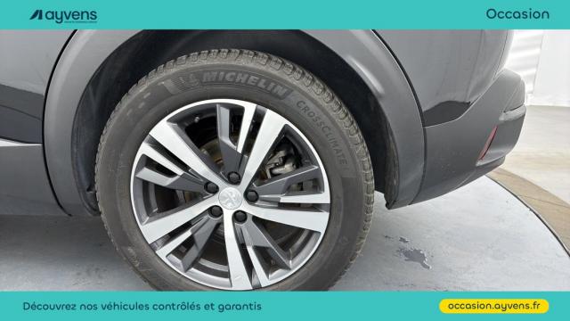 Peugeot 3008 image 2