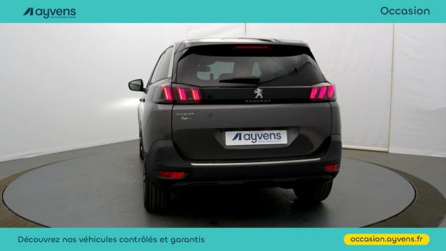 Peugeot 5008 image 1