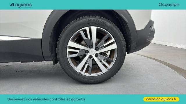 Peugeot 3008 image 2