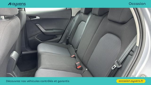 Seat Arona image 2