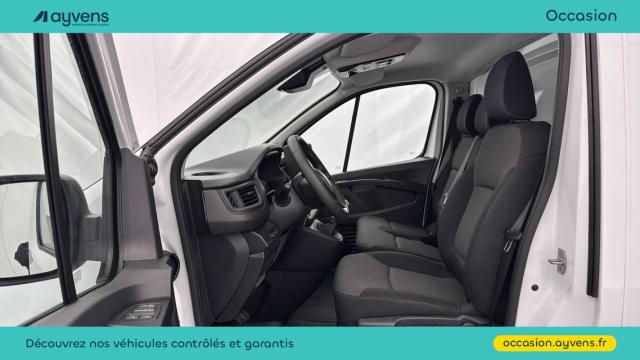 Renault Trafic image 1