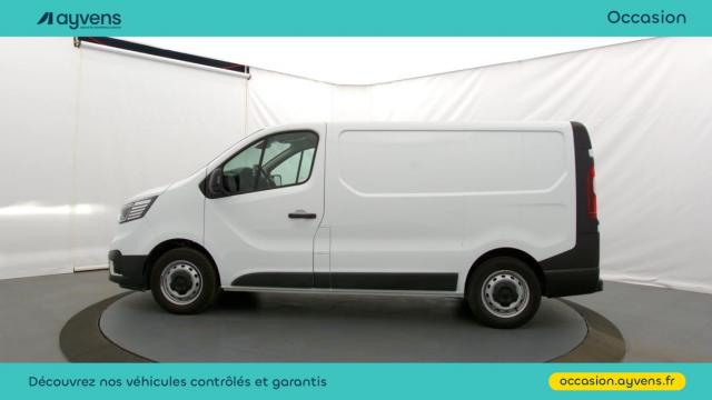 Renault Trafic image 2