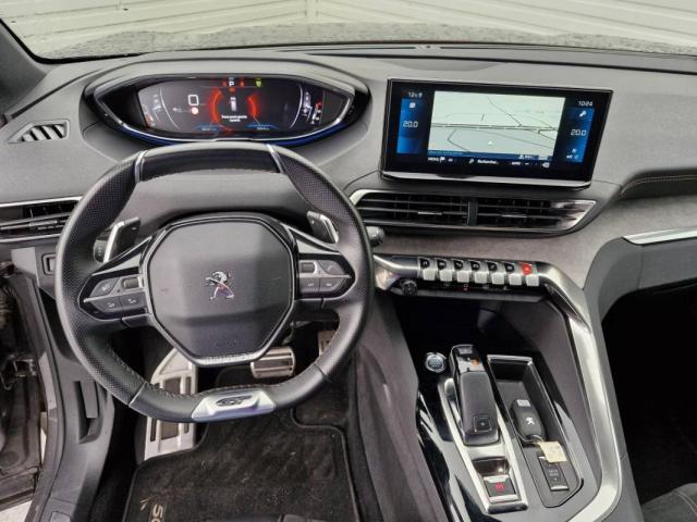 Peugeot 5008 image 1