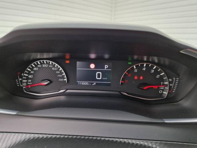 Peugeot 2008 image 7