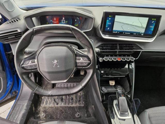 Peugeot 2008 image 7