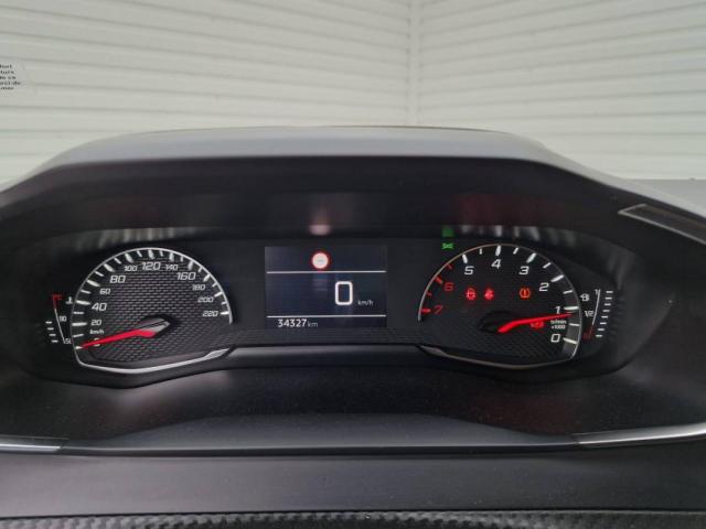 Peugeot 2008 image 6