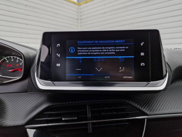 Peugeot 2008 image 7