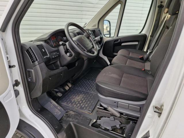 Peugeot Boxer image 6
