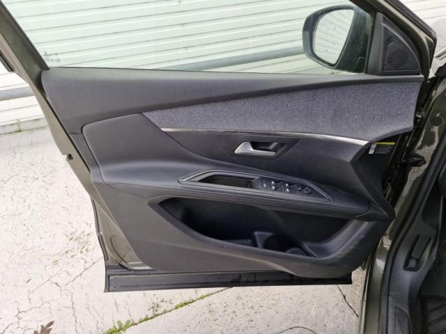Peugeot 5008 image 5