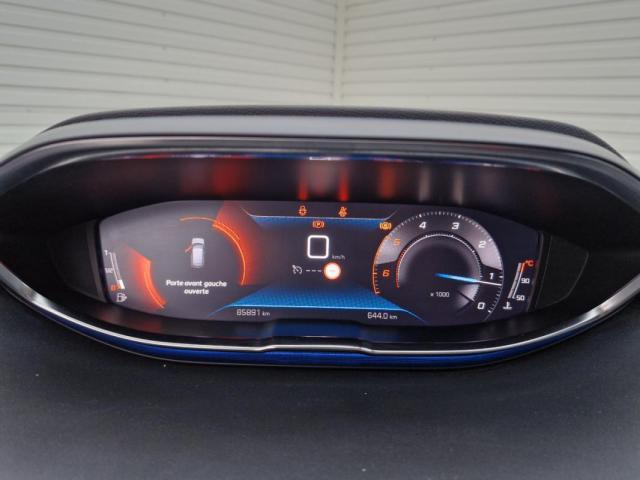 Peugeot 3008 image 1