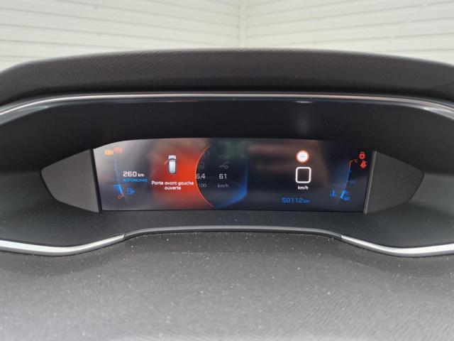 Peugeot 308 image 1