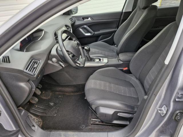 Peugeot 308 image 7
