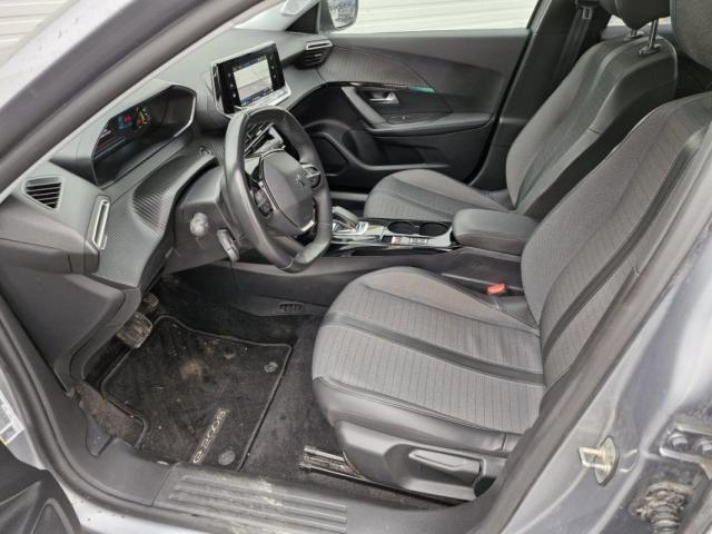 Peugeot 2008 image 7