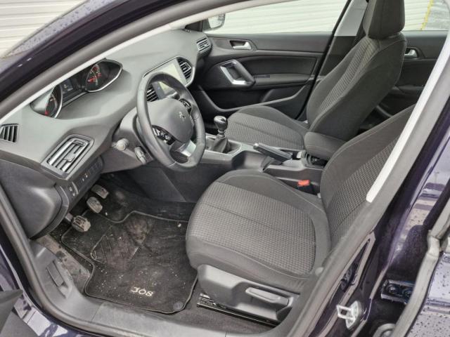Peugeot 308 image 8