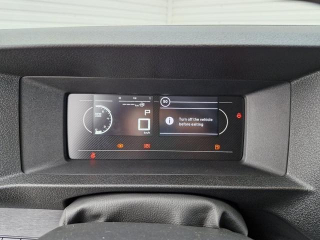 Opel Vivaro image 6