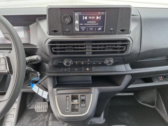 Opel Vivaro image 1