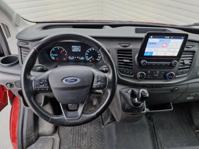 Ford Transit image 4