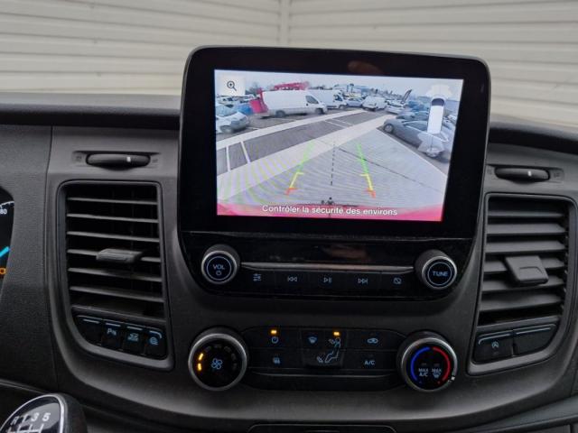Ford Transit image 2