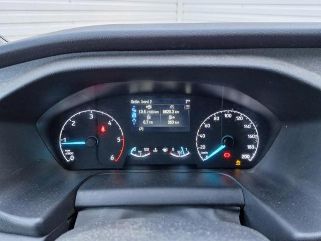 Ford Transit image 8