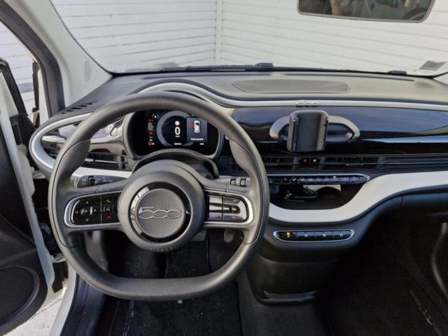 Fiat 500 image 9