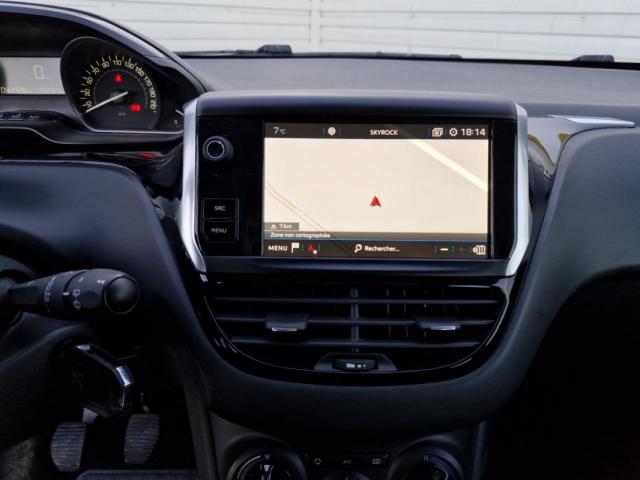 Peugeot 208 Affaire image 3