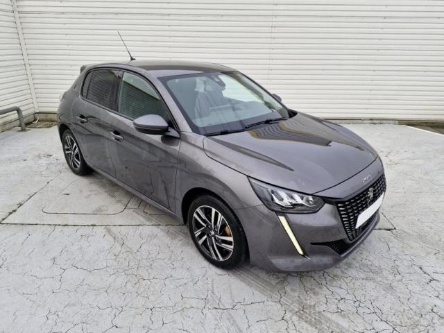 Peugeot 208 image 4