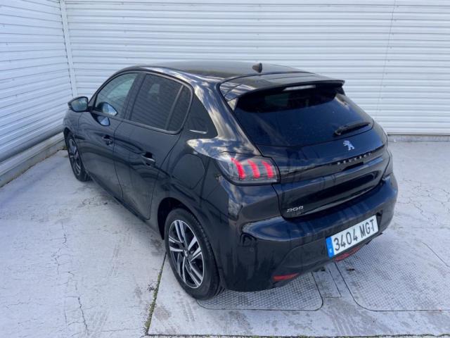 Peugeot 208 image 3