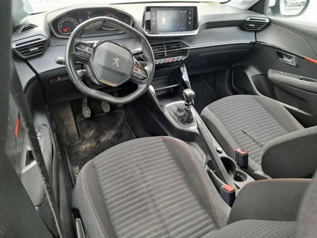 Peugeot 208 image 1
