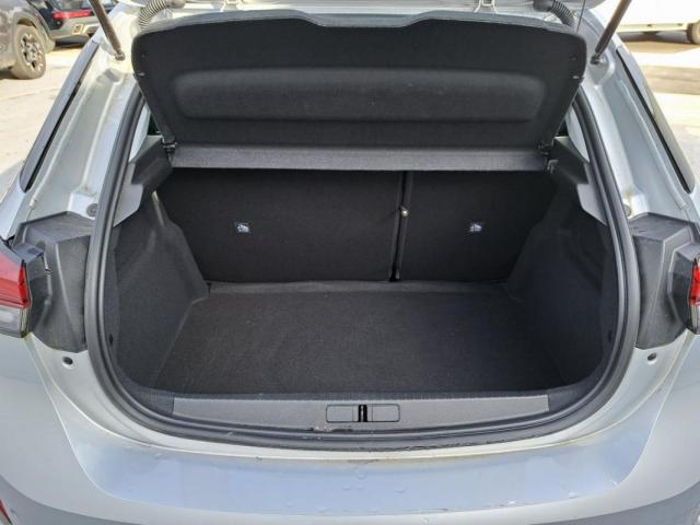 Opel Corsa image 8