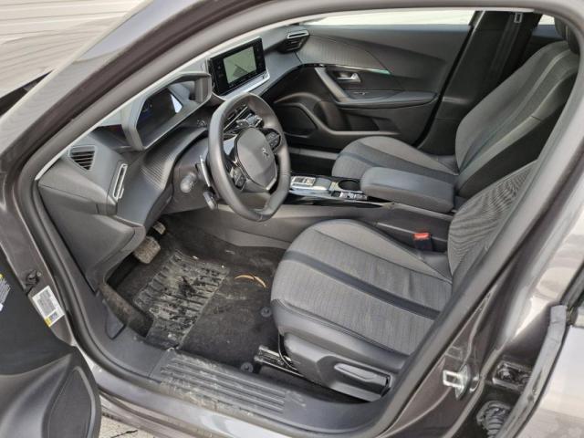 Peugeot 2008 image 7